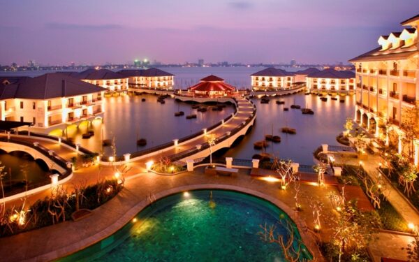 khach-san-5-sao-ha-noi-5-1766910903 Sự kiện Siêu đầu tư 28/06/2027 (tức 7/5/1 lịch Thái Nguyên)